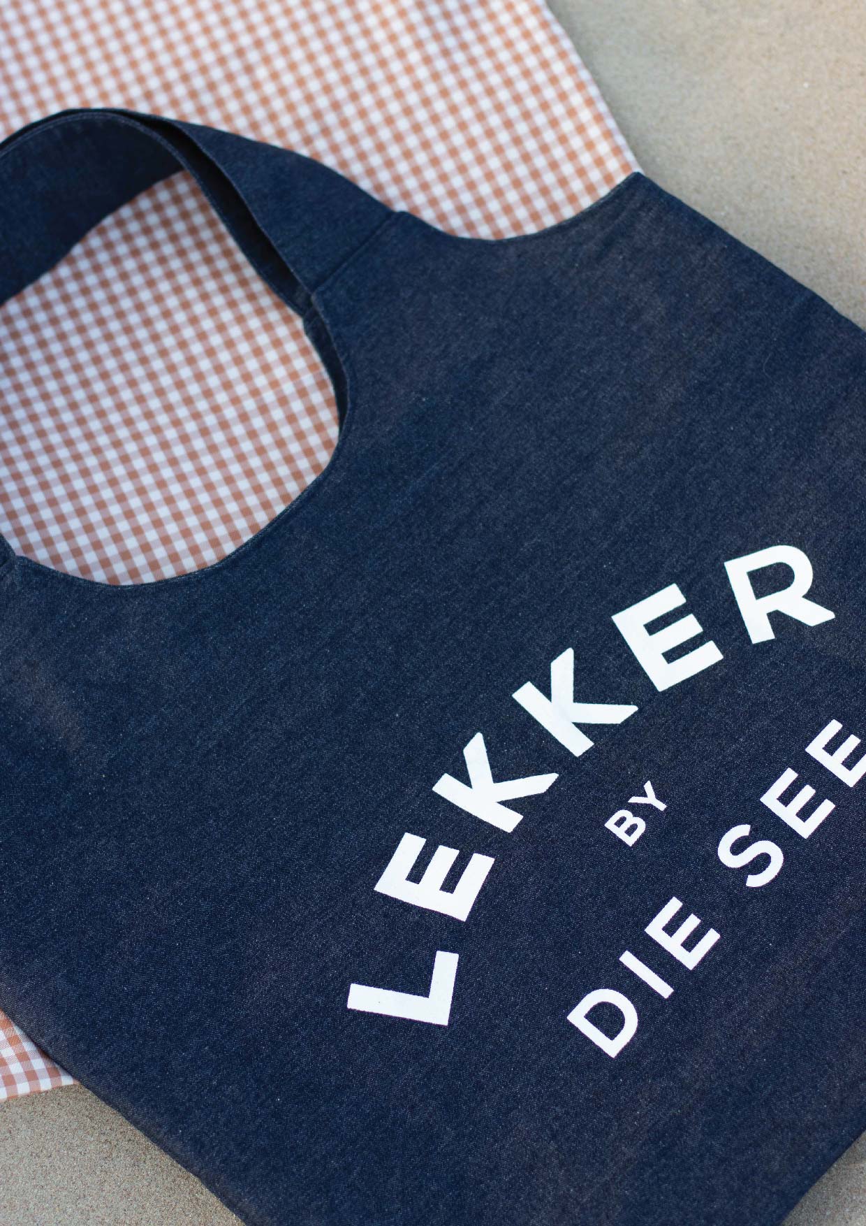 LEKKER BY DIE SEE TOTE BAG