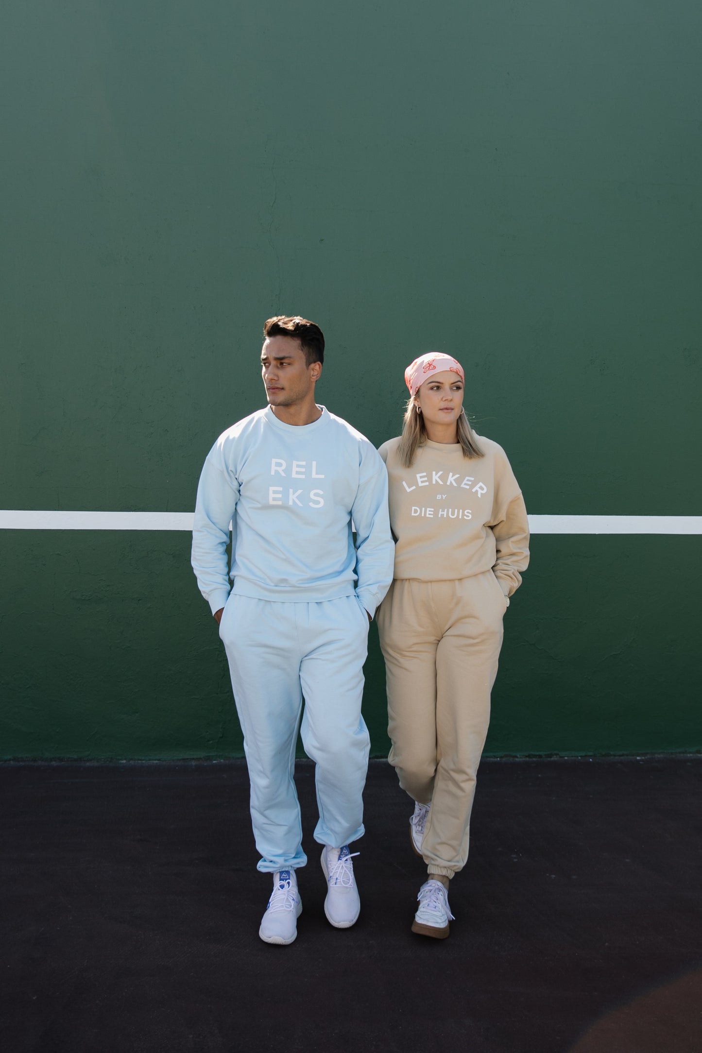 AW2023 CREWNECK (SCHMUTZ)