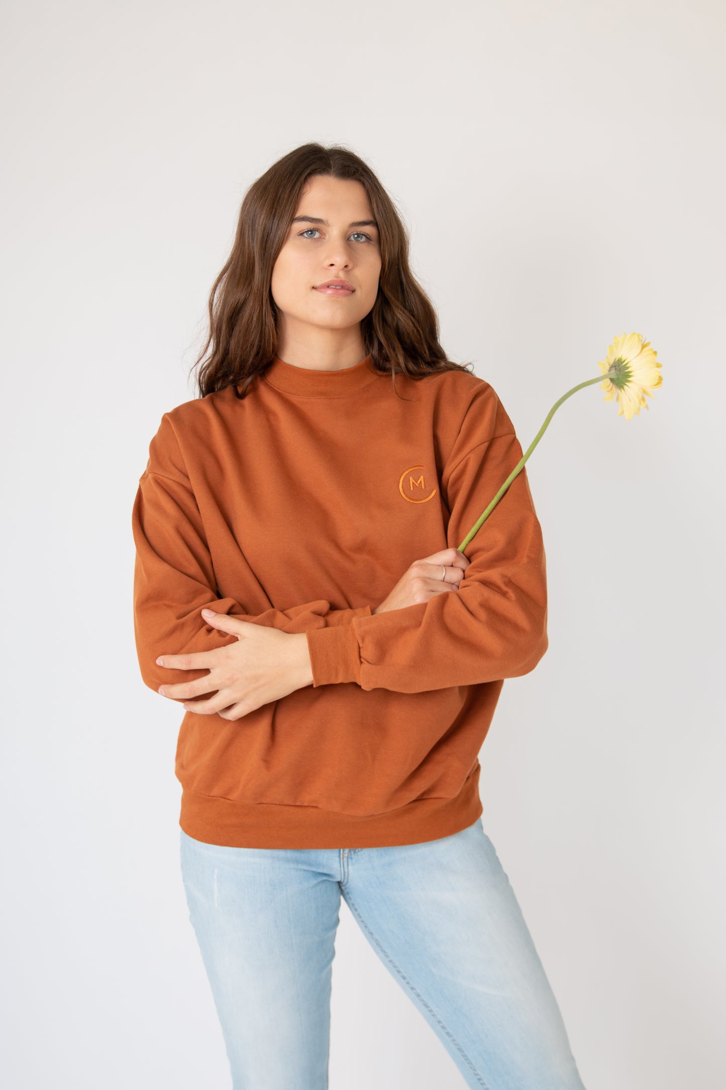 AW2023 CREWNECK (SCHMUTZ)