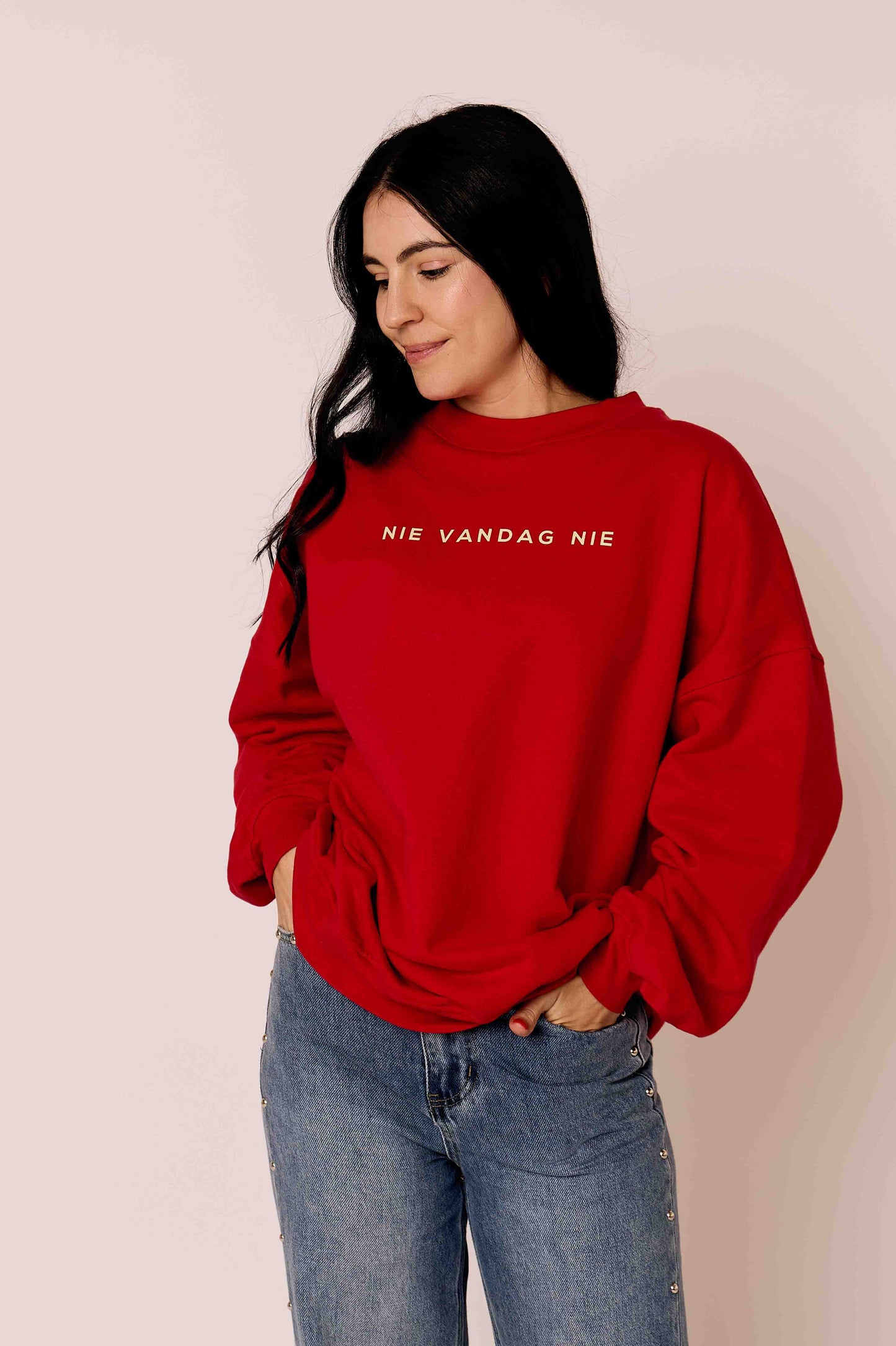 NIE VANDAG NIE CREWNECK - RED