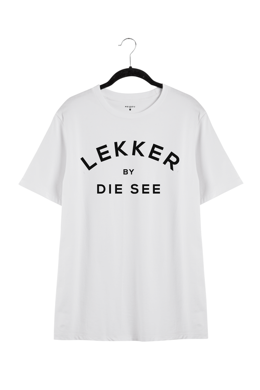 LEKKER BY DIE SEE TEE